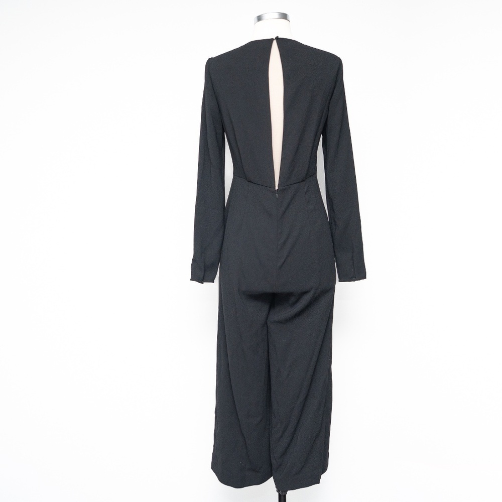 Self-Portrait.  Cropped‎ Cutout Crepe Jumpsuit. - Picture 3 of 16